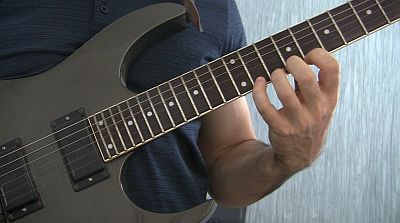 fretting hand mistakes for guitar